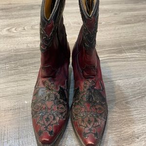 Corral red and black leather western boots size 10